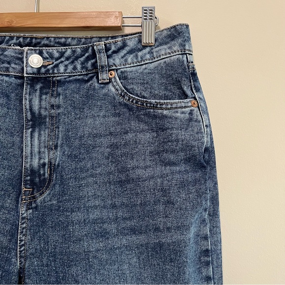 Aeropostale High Rise Wide Leg Jean | Raw Hem Denim - Picture 2 of 12